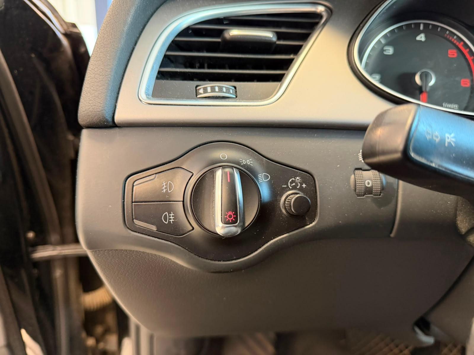 Audi A4 2013 — photo 13