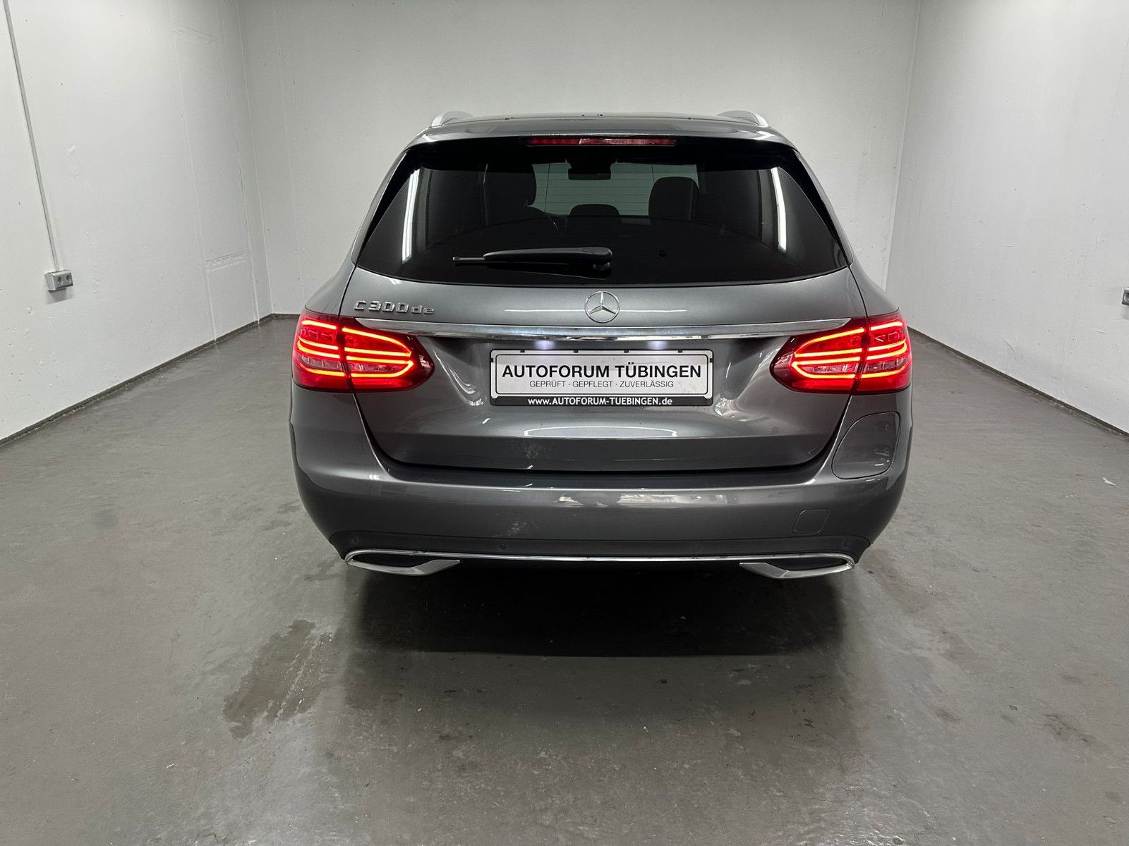 Fahrzeugabbildung Mercedes-Benz C 300 de T Autom.*AVANTGARDE*DISTRO*PANO*IHC*LED