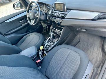 BMW 216 - 6