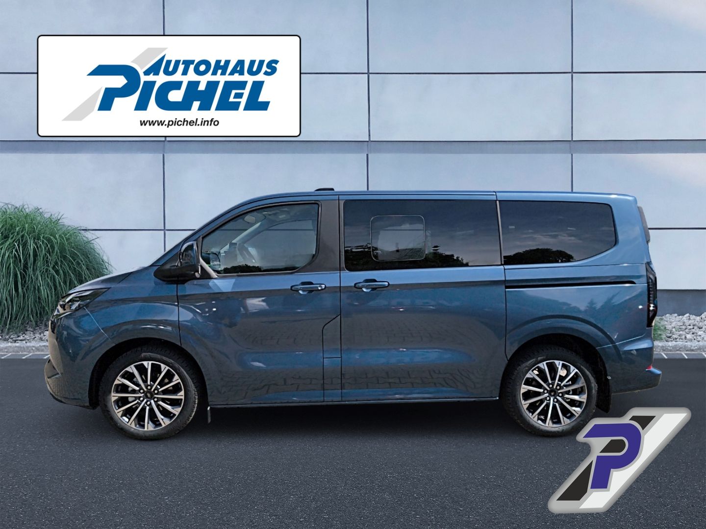 Ford Tourneo Custom Bus PHEV 340 L1 FWD Titanium EXCL imagem 2