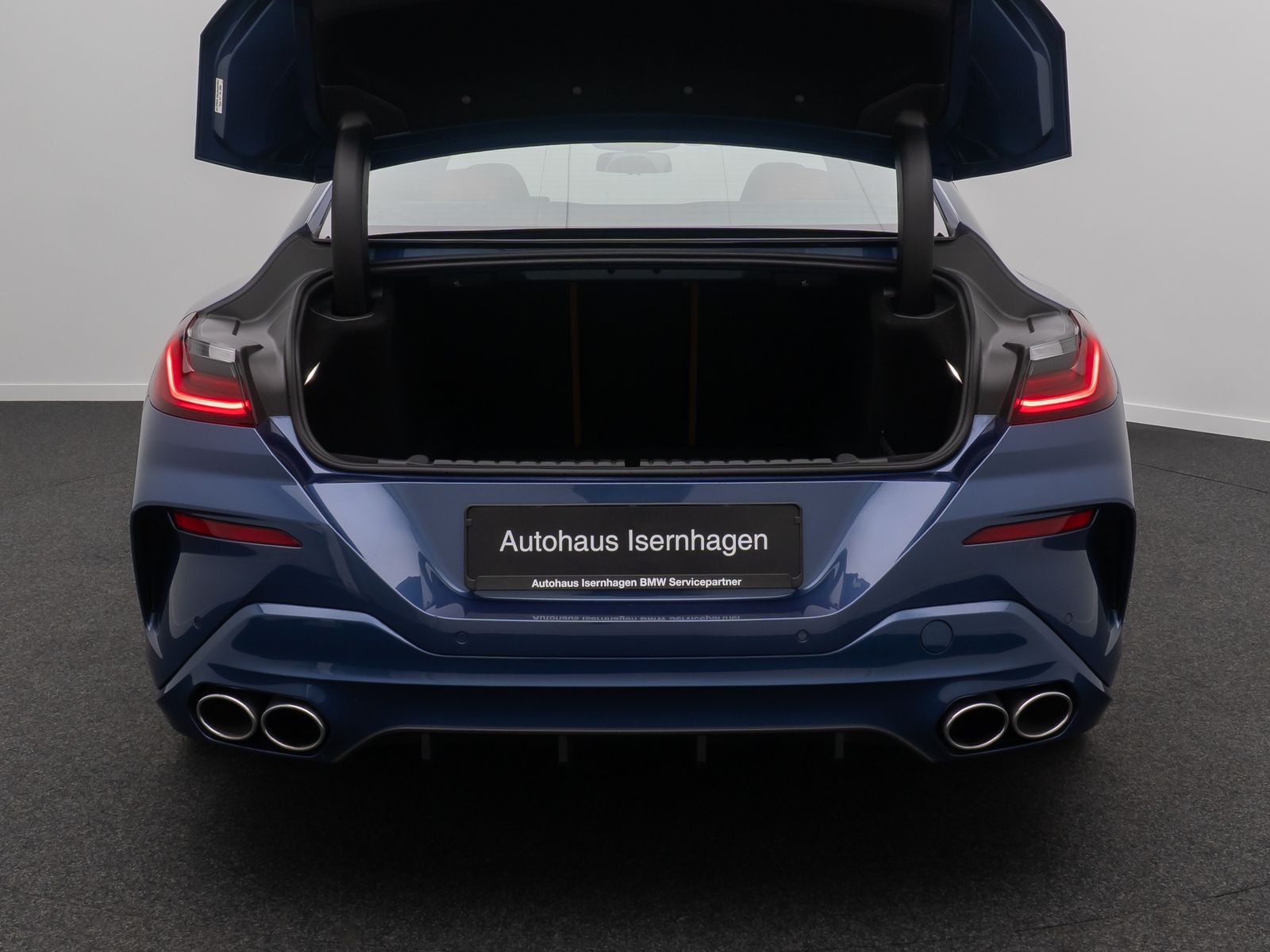 Fahrzeugabbildung ALPINA B8 4.4 Bi-Turbo 360&deg; DAB Laser Individual 21Zoll