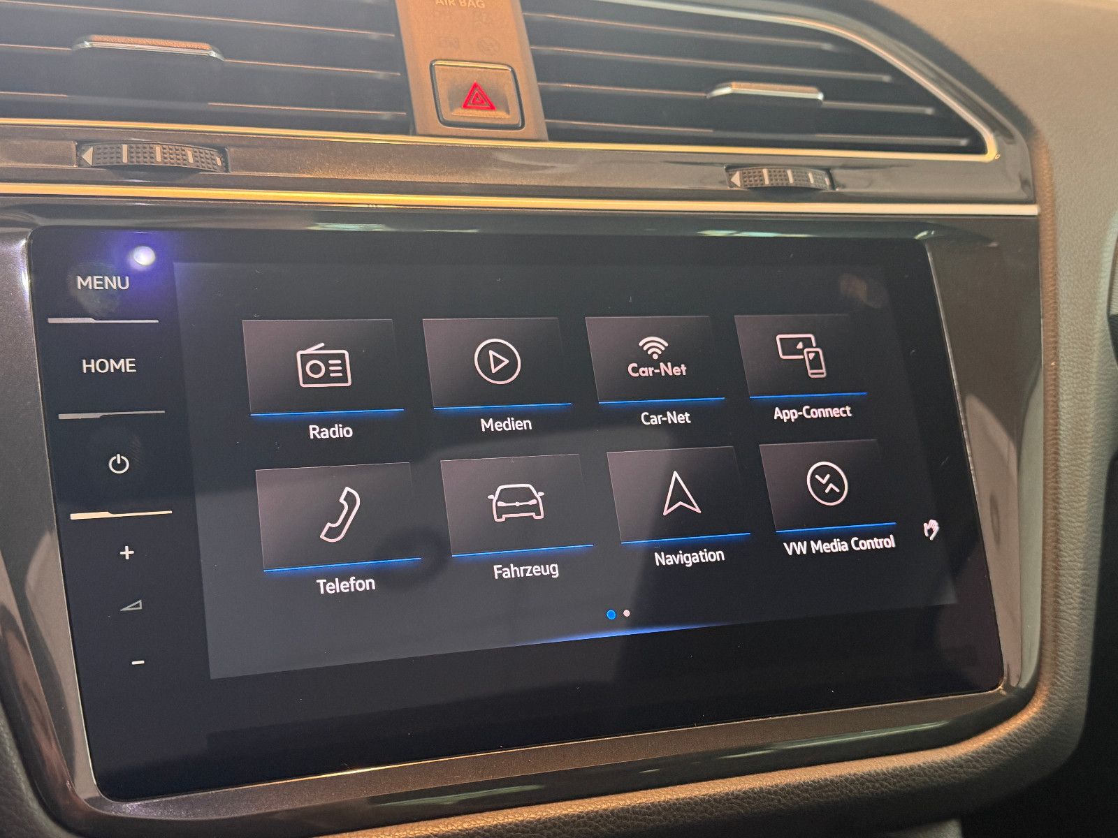 Fahrzeugabbildung Volkswagen Tiguan Highline /VIRTUAL/PANO/MEMORY/HUD/KAMERA