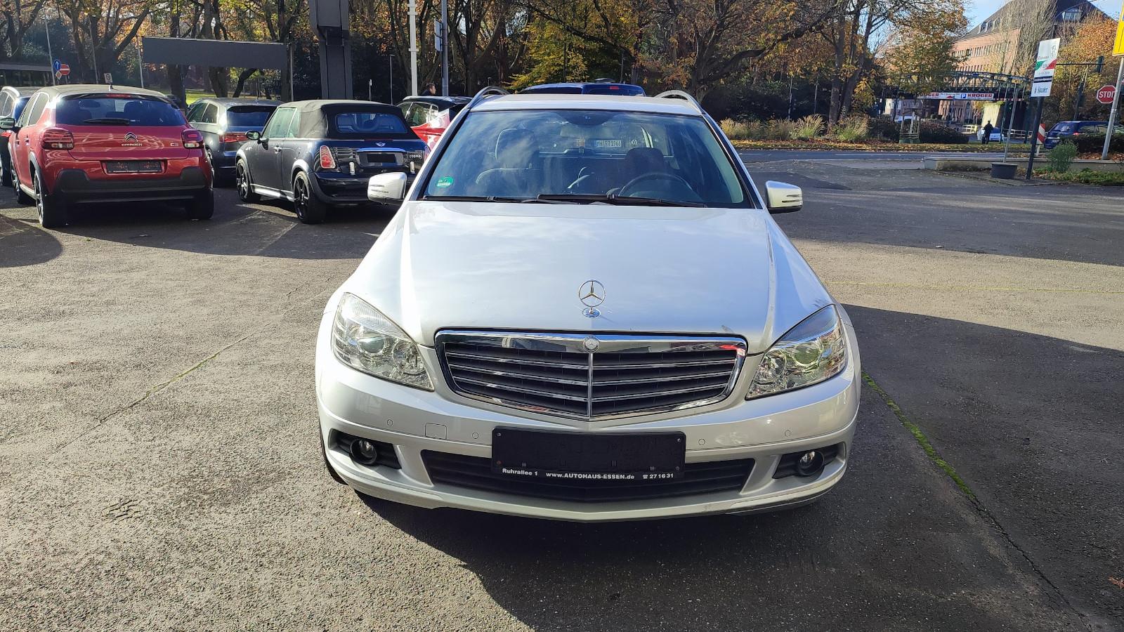 Mercedes-Benz C 180 T CGI  Autom. mit Motorschaden