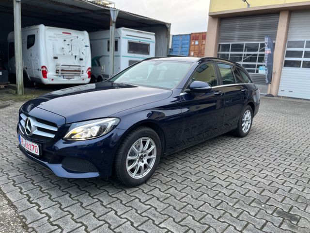 Mercedes-Benz C 180 C -Klasse T-Modell C 180 T CGI