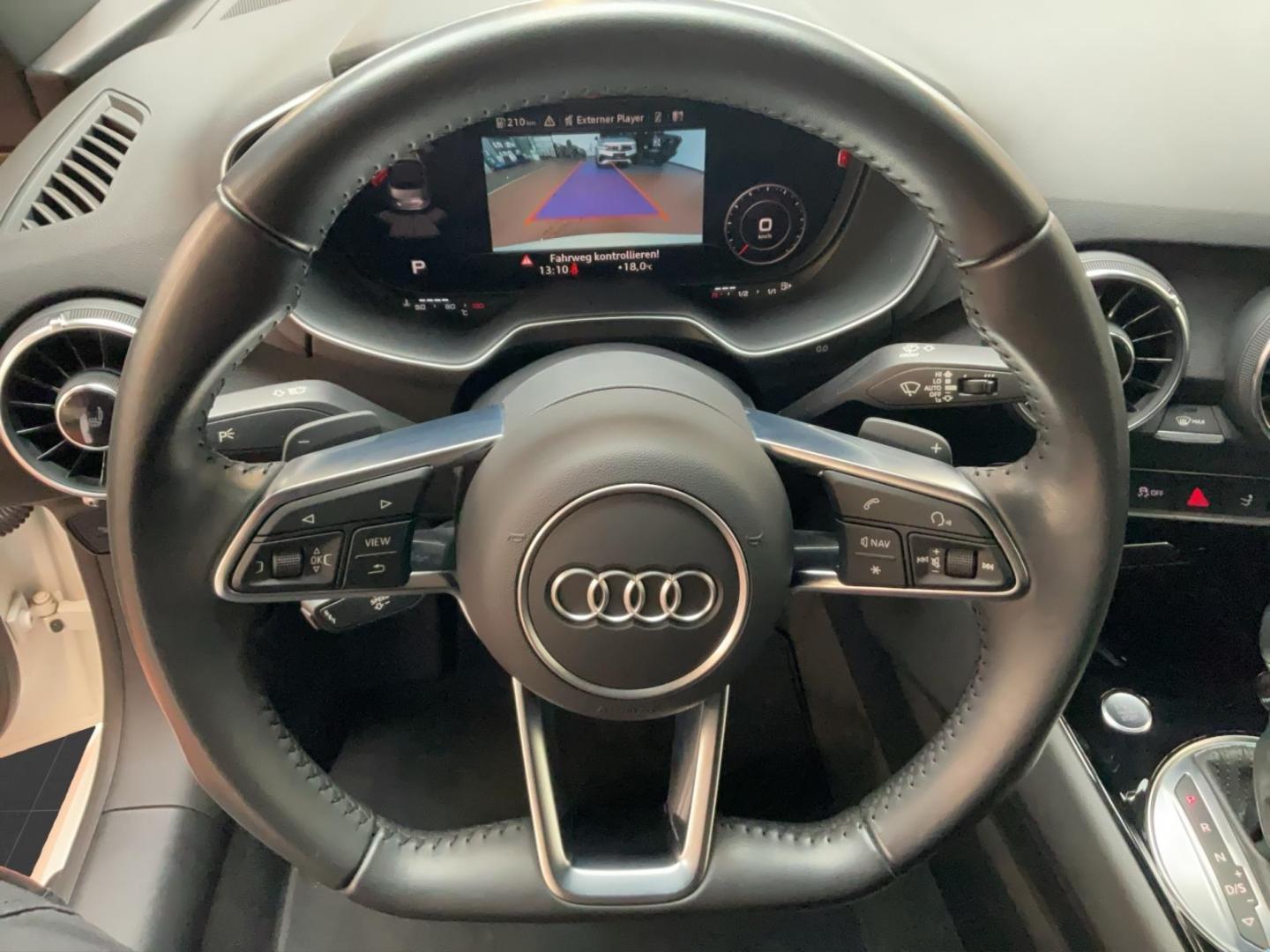 Audi TT Roadster 45 2.0 TFSI Alu LED Navi Optik-Paket