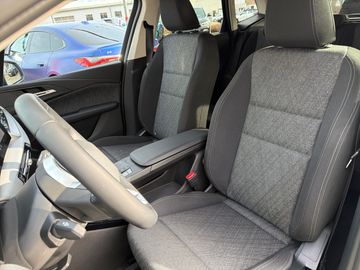 BMW 220i Active Tourer DAB LED Komfortzg. Shz