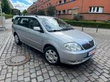 Toyota Corolla 2.l. Diesel . TÜV Neu . 980... - Toyota Corolla Verso: Kombi