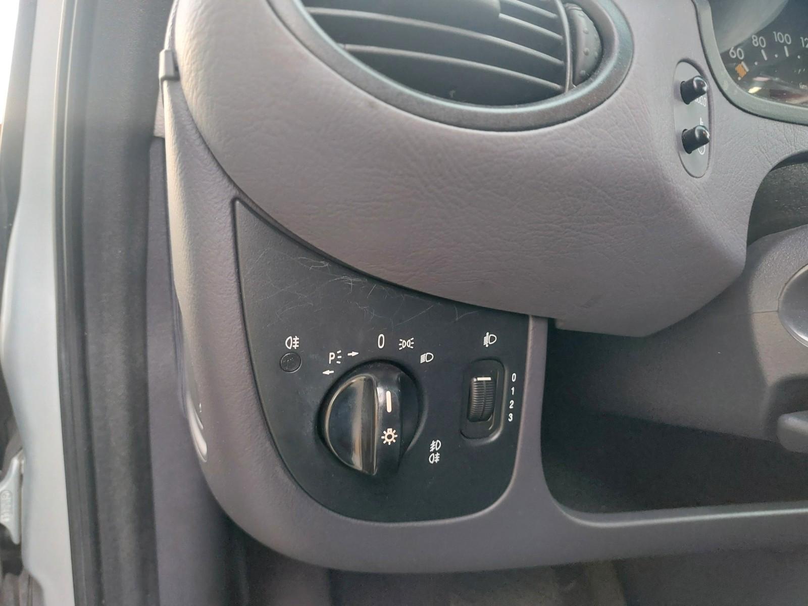 Mercedes-Benz A170 2004 — photo 32