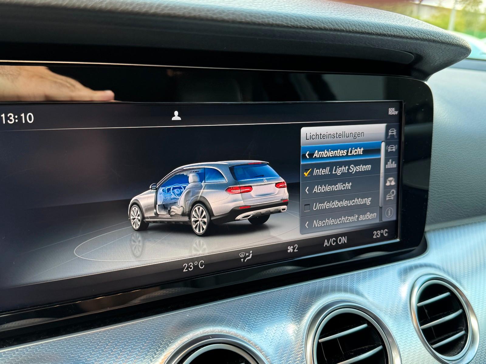 Mercedes-Benz E 220 T-Modell All-Terrain lKamera|Air|Burmester