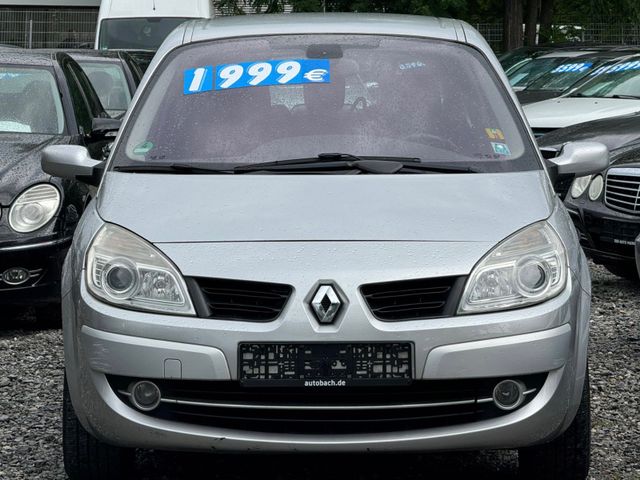 Renault Grand Scenic XXL Privilege 2.0 16V