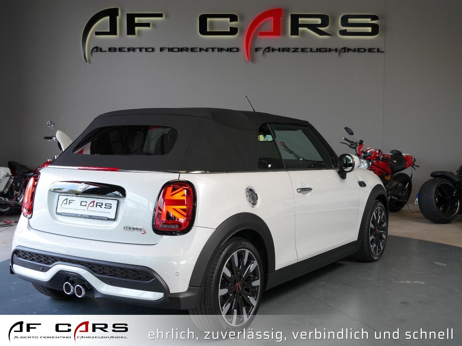 MINI Cooper S Cabrio JCW Trim LED ACC Navi Kamera 