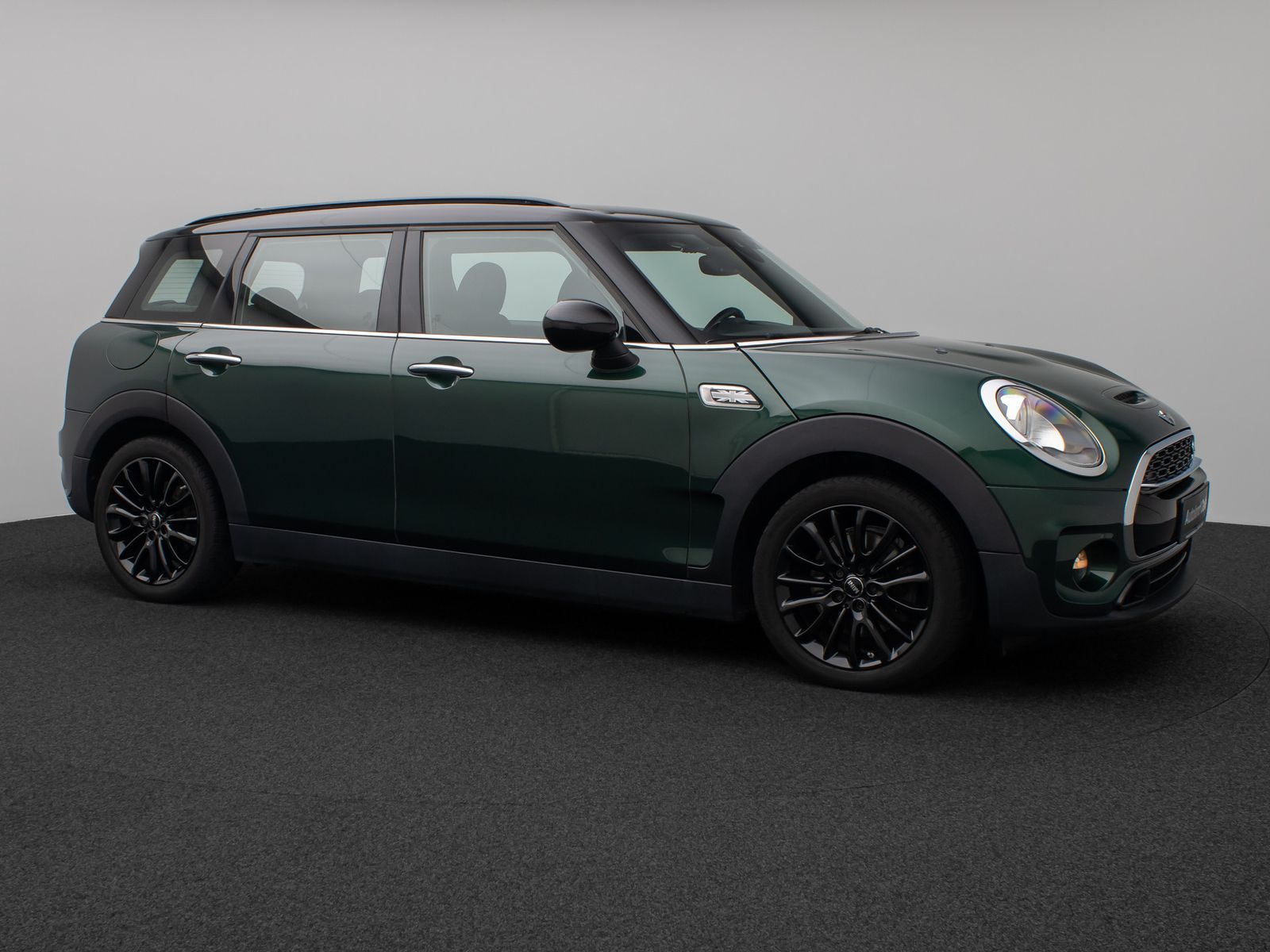 Fahrzeugabbildung MINI Cooper S Clubman Navi Sitzhz Tempomat 8Fach PDCh