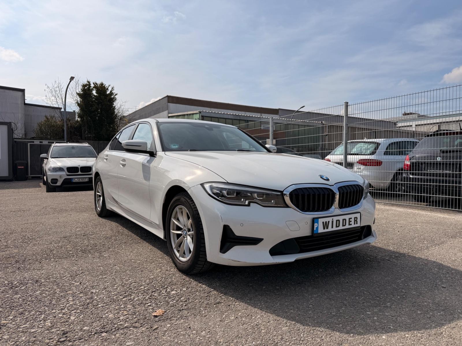 BMW 320 i Advantage-Keyless-Navi-Teilleder-Shz-Sport
