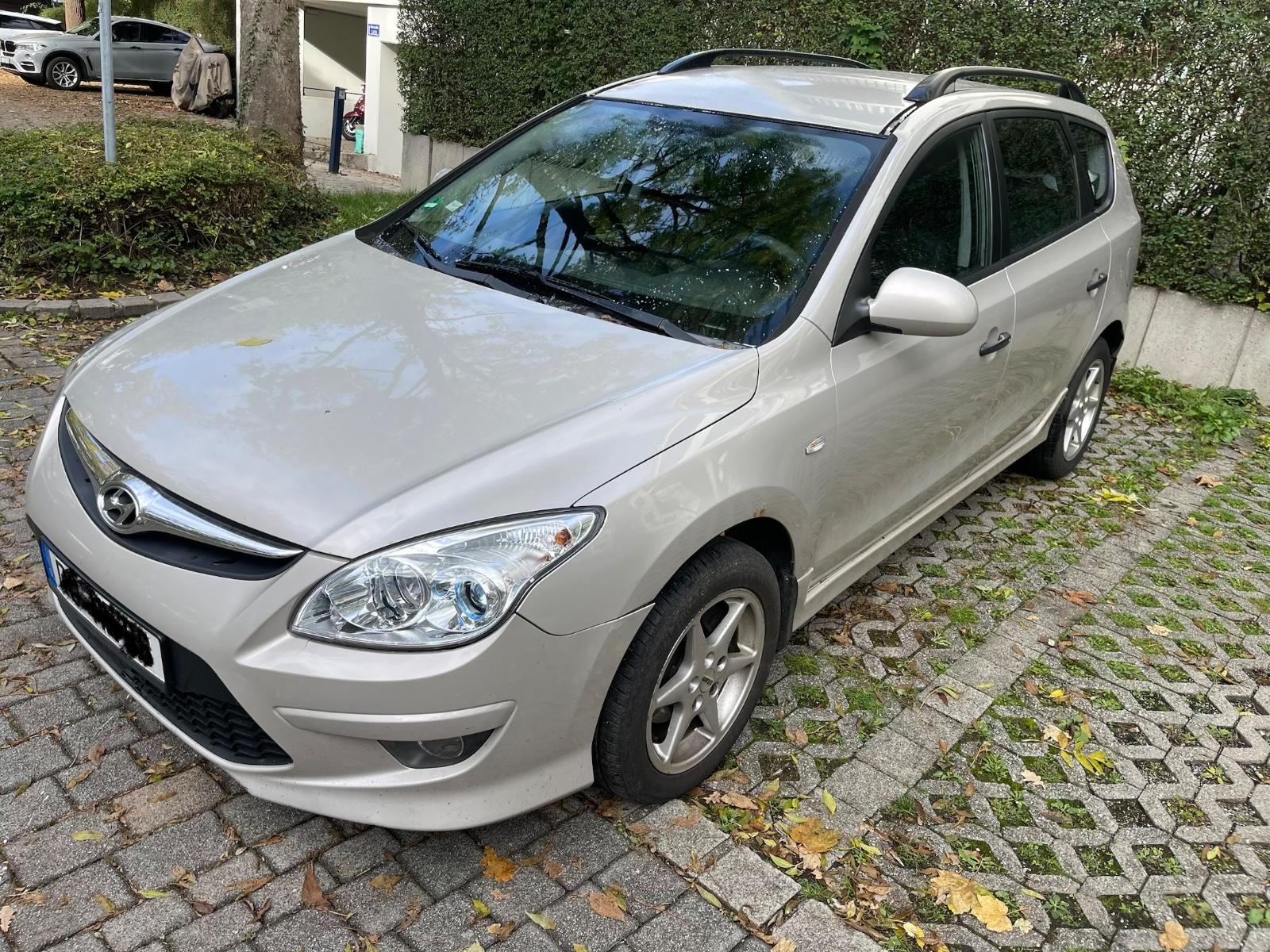 Hyundai i30, 2011
