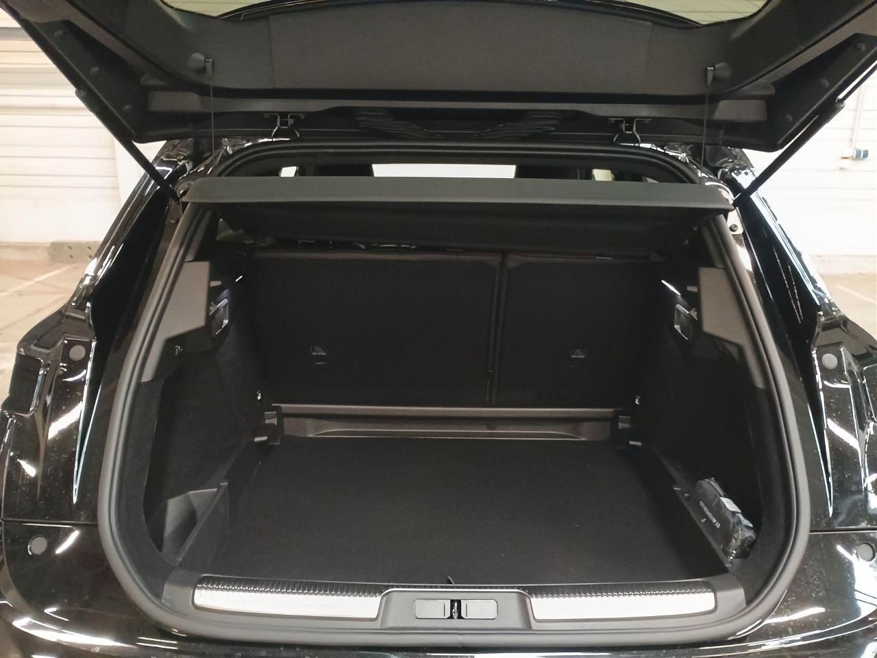 Fahrzeugabbildung DS Automobiles DS7 BlueHDi 130 EAT8 Antoine de Saint Exupéry