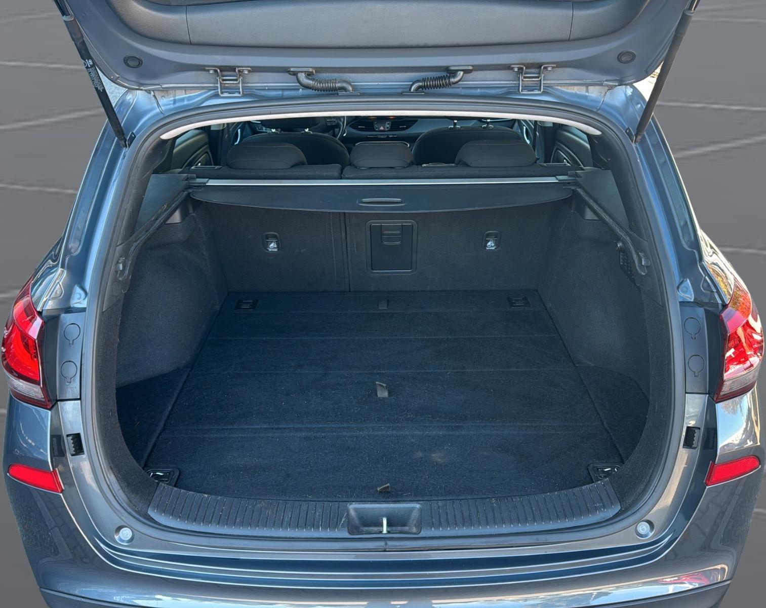 Hyundai i30 Kombi 1.4 Turbo GDI 7-DCT Sonderedit. YES!+