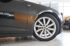 Fahrzeugabbildung Audi A6 Avant 40 TDI S-LINE SPORT NAVI/LED/KAMERA/ACC