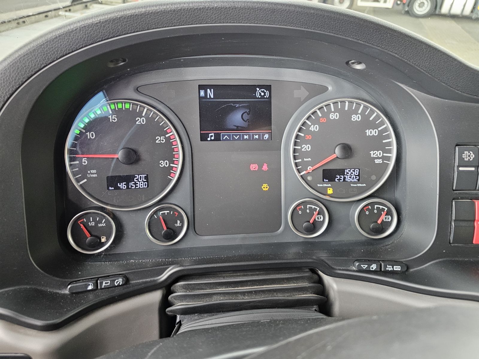 Fahrzeugabbildung MAN TGS 18.460 4x4H Kipphydraulik Standheizung