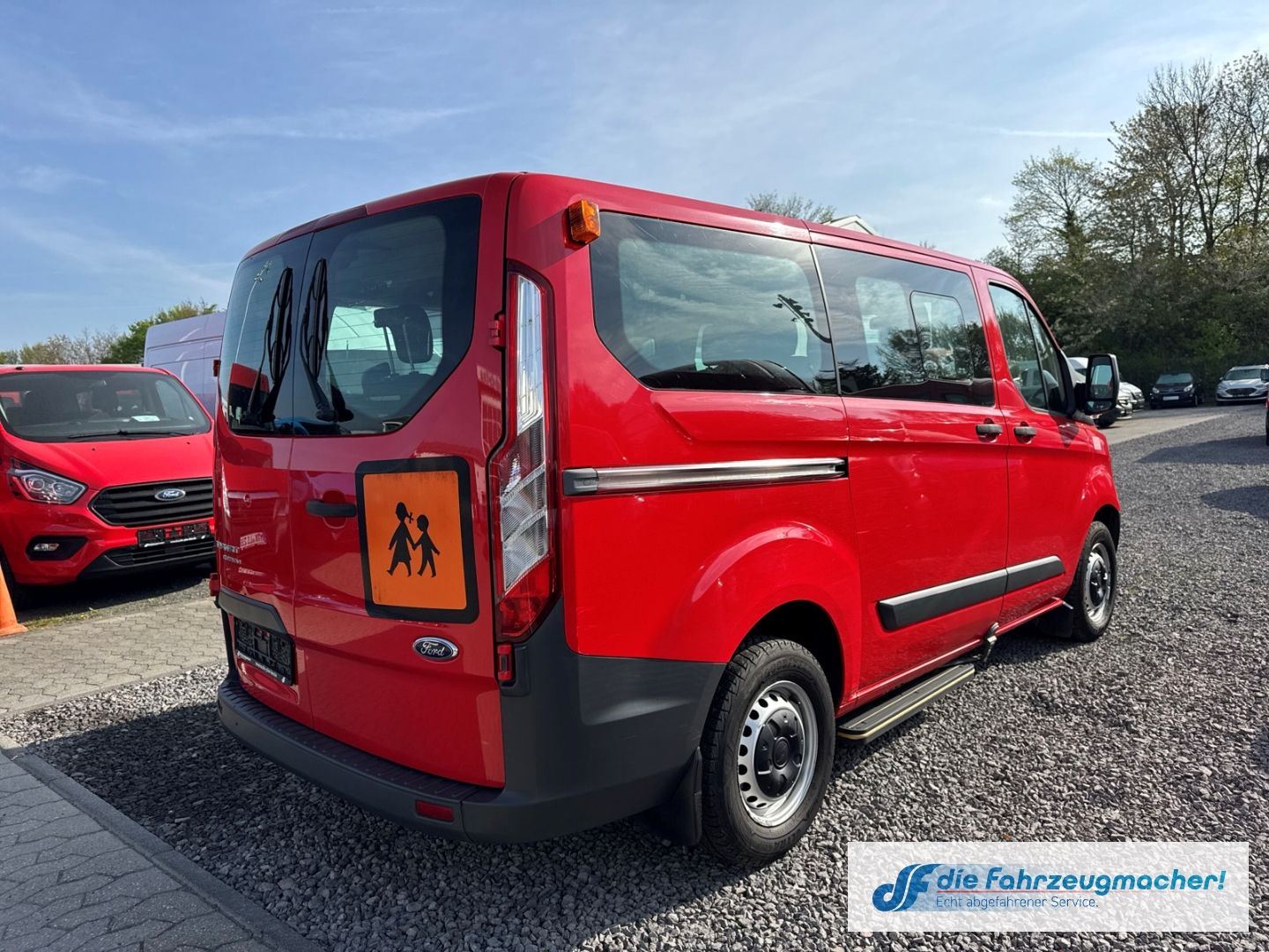 Fahrzeugabbildung Ford Transit Custom Kombi 300 L1 2.2 TDCi *1593 Expor