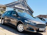 Ford Mondeo Turnier *NAVI*SHZ*PDC*1.HAND* - Ford Mondeo in Lübeck