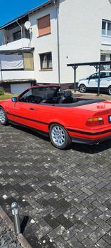 BMW 318i Cabrio  - BMW 318 aus 1995: 318i