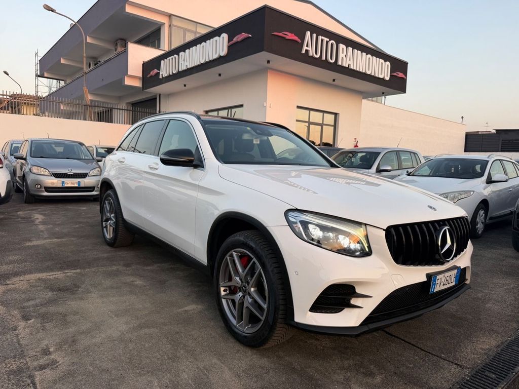Image of Mercedes-Benz GLC 220