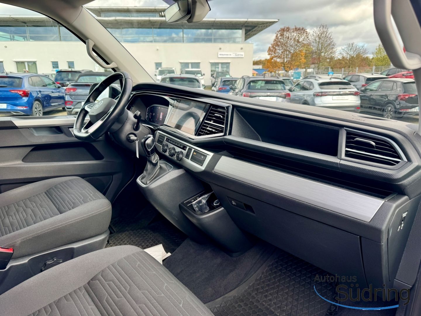 T6.1 Multivan Edition 2,0TDI DSG AHK Navi LED AC