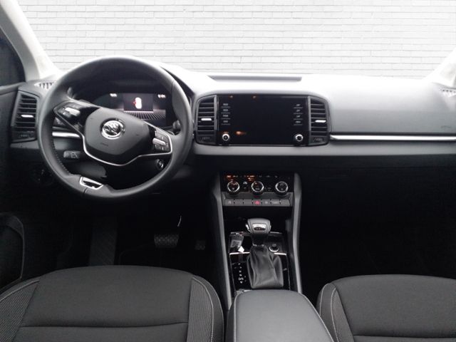 Fahrzeugabbildung SKODA Karoq 1,5 TSI Selection DSG KLIMA LED ALU