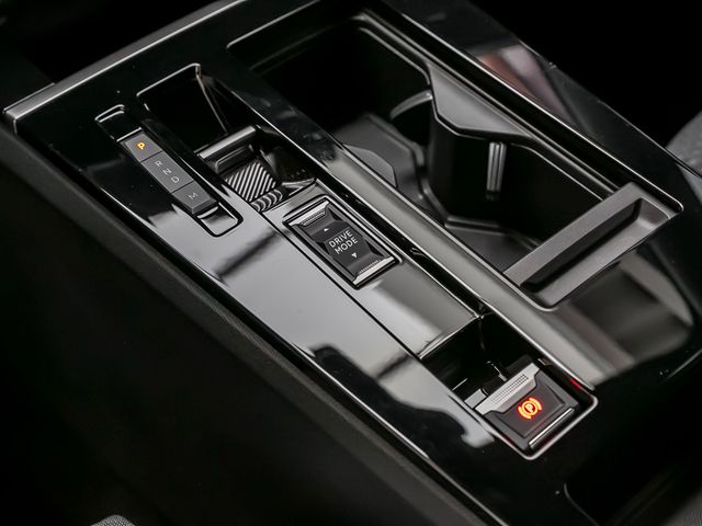 Opel Astra L Sports Tourer 1.2 Edition Spurhalteassi.