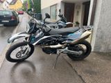 KTM 690 Enduro 690 smc  - KTM ENDURO 2010 690