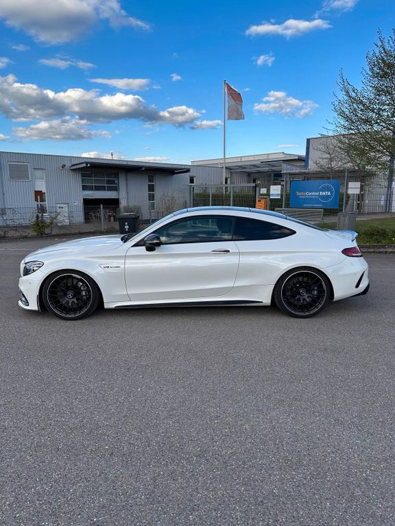 Image of Mercedes-Benz C 63 AMG