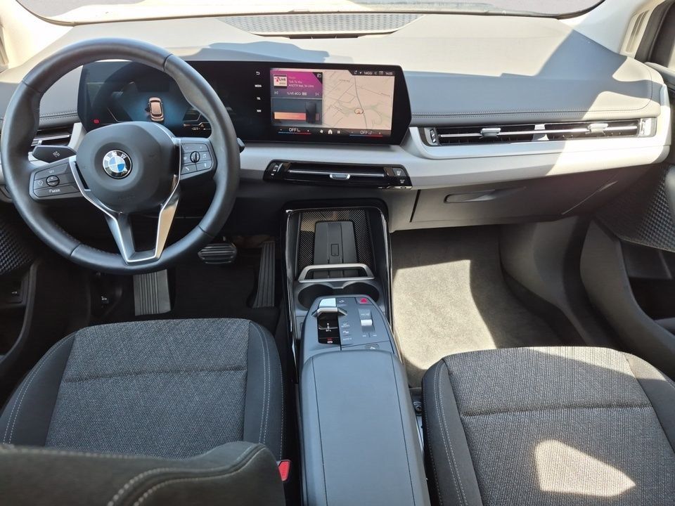 BMW 223 Active Tourer - Bild 9