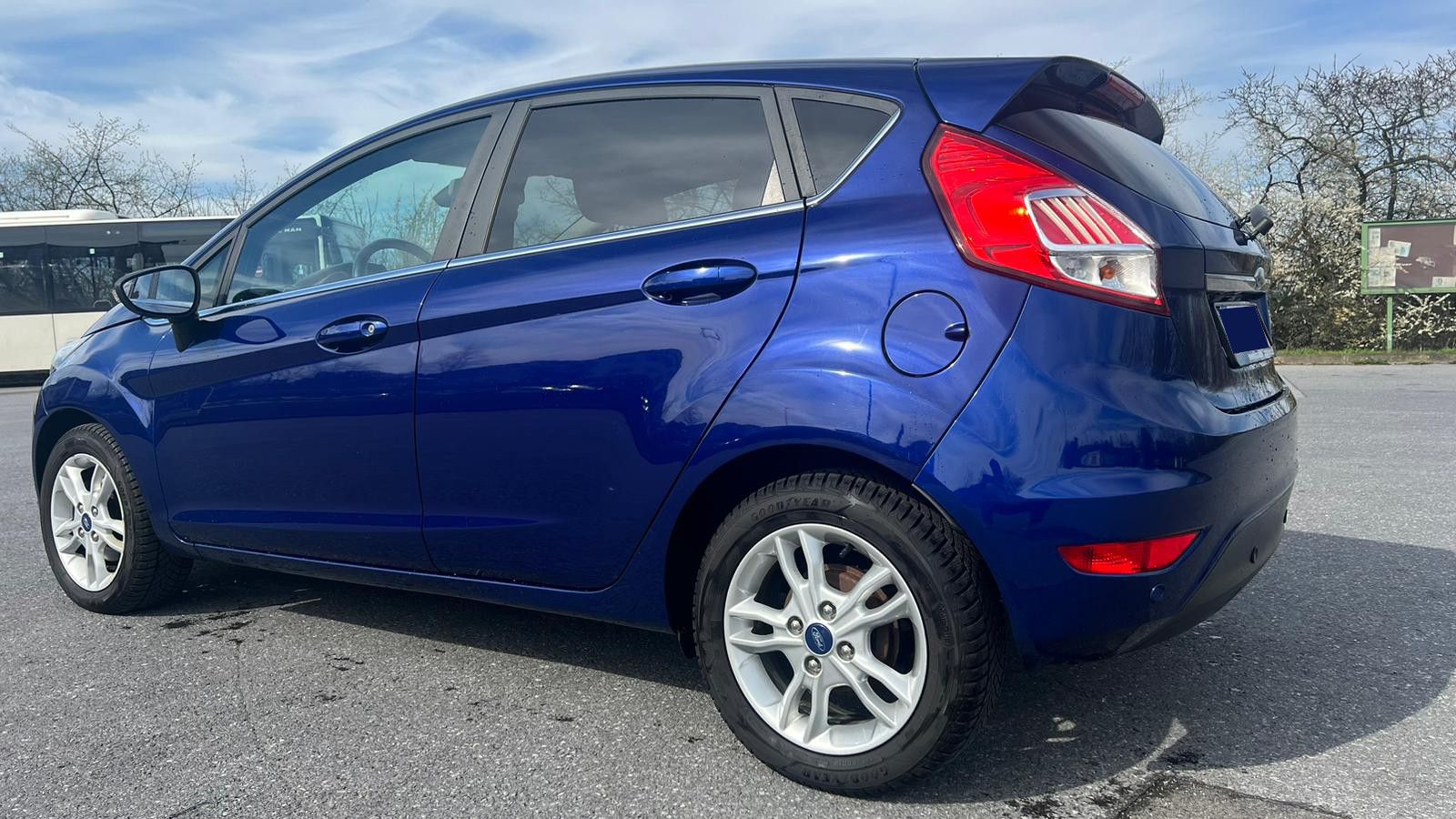 FORD Fiesta 1,5TDCI Titanium Navi Tempomat