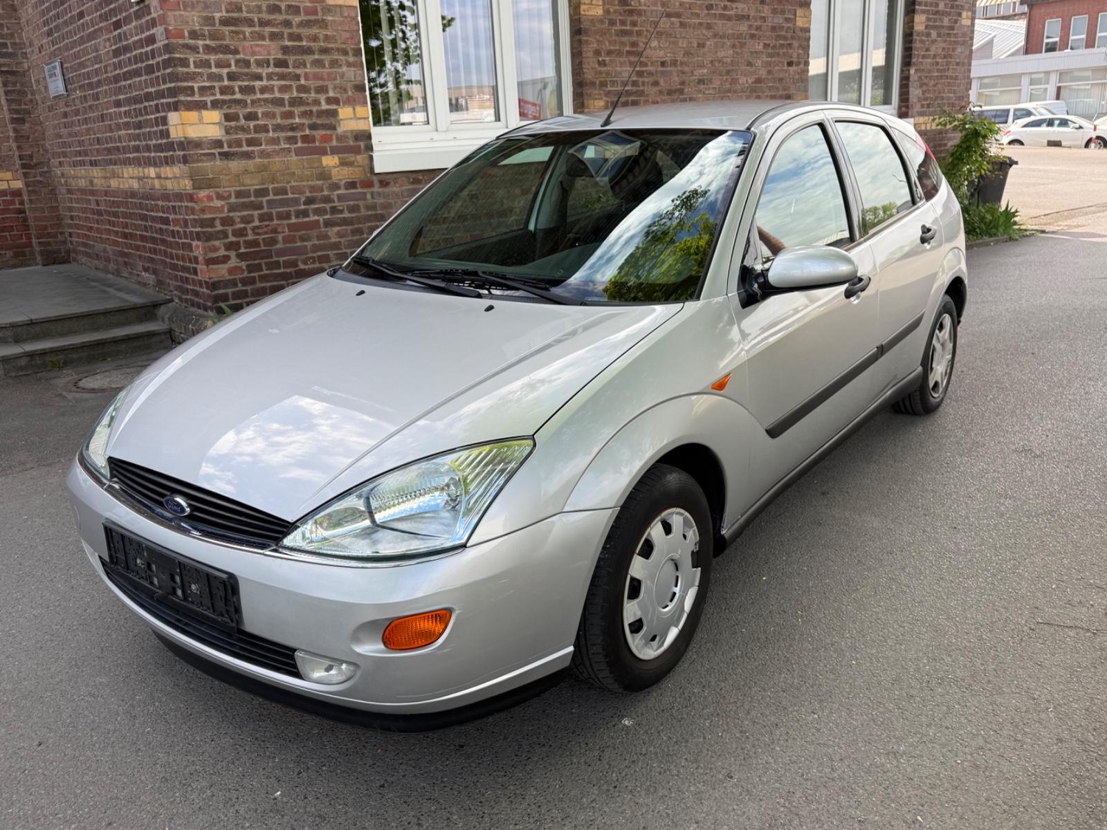 Ford Focus 1.6/AHK/Klima/TÜV Neue/Erste Hand