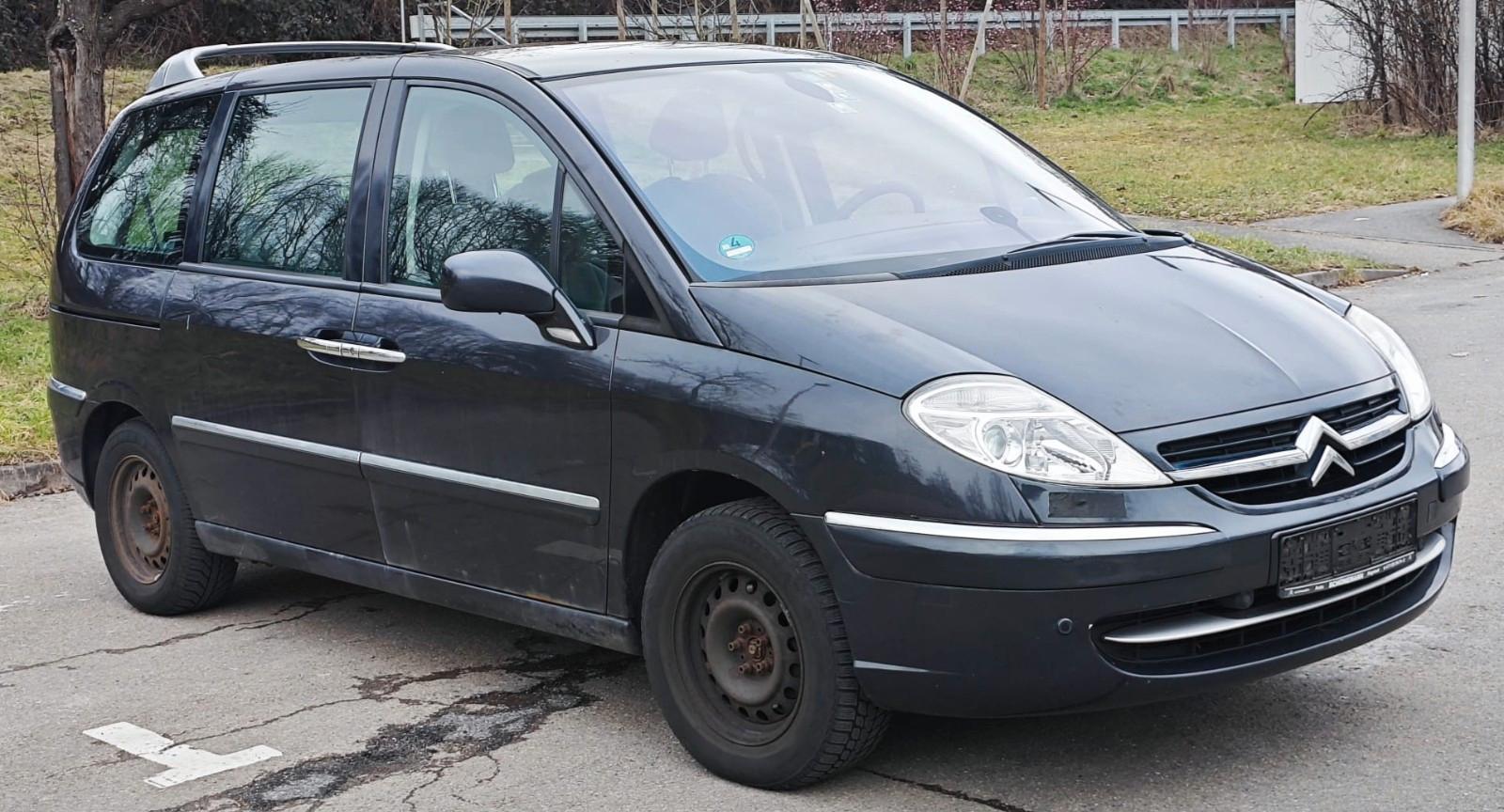 Citroën C8 2.0 HDi  100 kW   Klimaautomatik