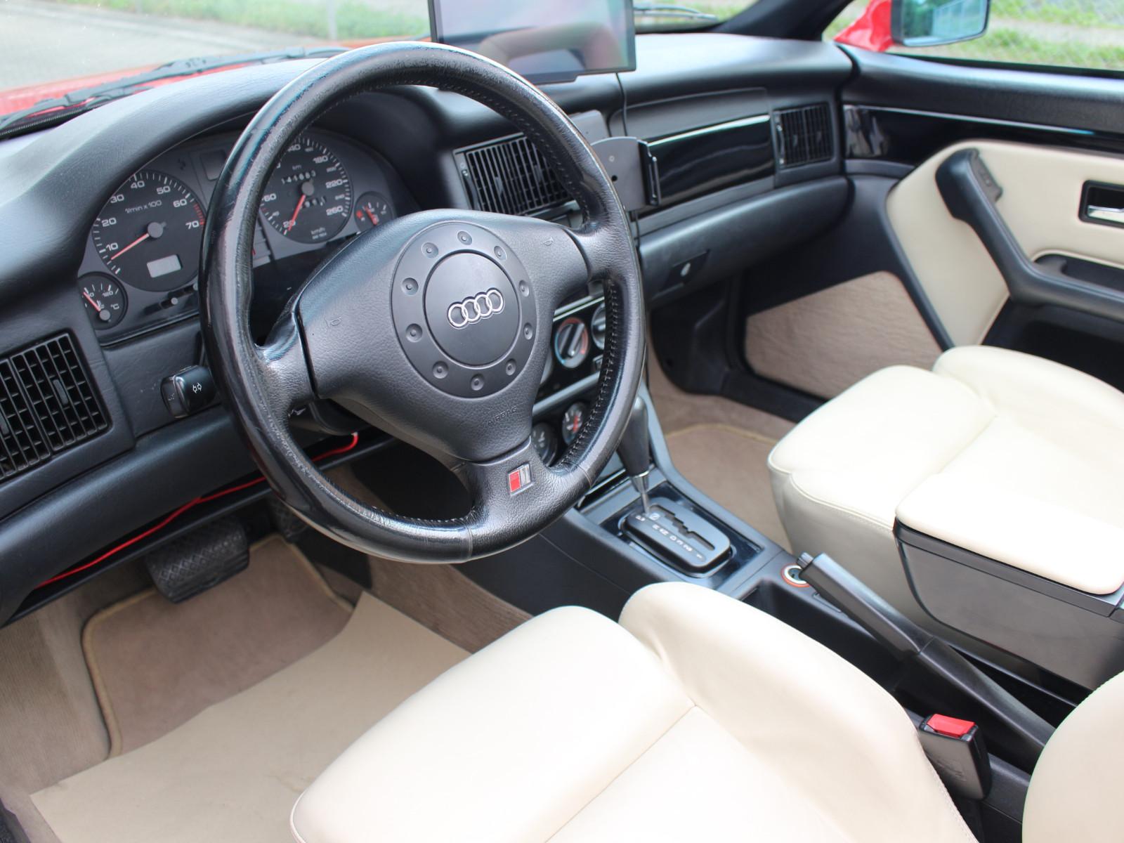 Audi 80 2.8 V6 AT Cabrio CarPlay Kamera el.Verd.Klima