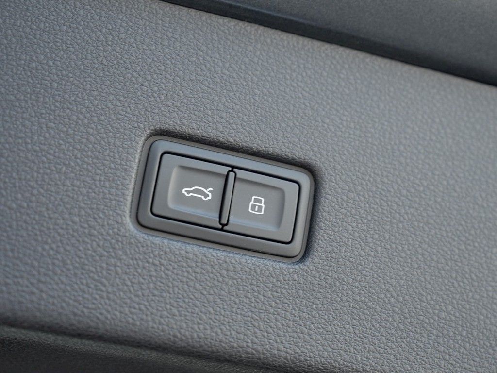 Audi SQ8 - Bild 24