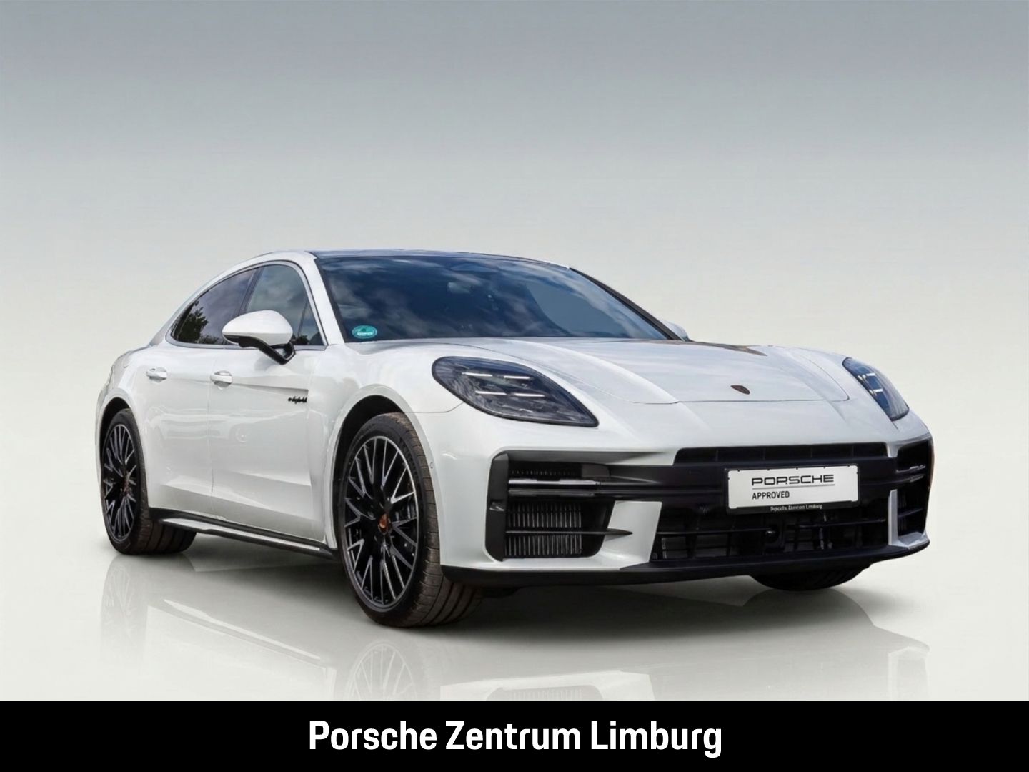 Porsche Panamera 4 E-Hybrid InnoDrive HA-Lenkung Head-Up imagem 3