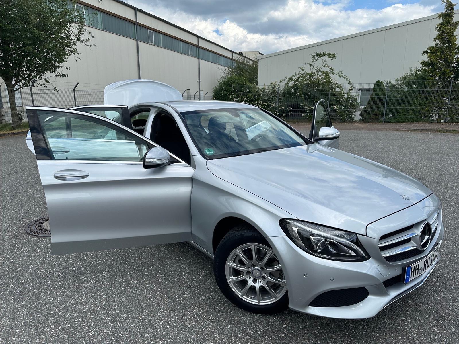 Mercedes-Benz C 180 CGI Avantgarde  LED SHZ PTS NAVI