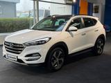 Hyundai TUCSON 1.6 T-GDI Premium 4WD*PANO*LEDER*LED* - weiße Hyundai TUCSON