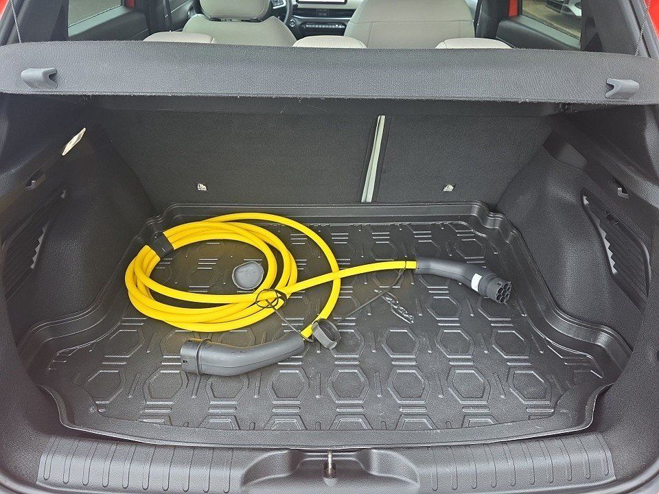 Fahrzeugabbildung Fiat 600 e 115 kW La Prima 600 e 115 kW La Prima