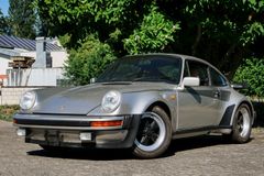 Fahrzeugabbildung Porsche 911 Turbo * Motor komplett neu *