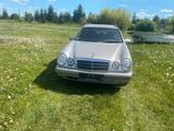 Mercedes-Benz Mercedes Benz E Klasse W210 - : Kombi, W210