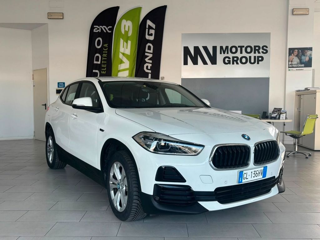 Image of BMW X2