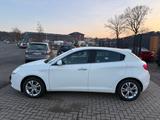 Alfa Romeo Giulietta Turismo TÜV FRISCH/2. HAND/SEHR GEPFL - Alfa Romeo Gebrauchtwagen von 2010