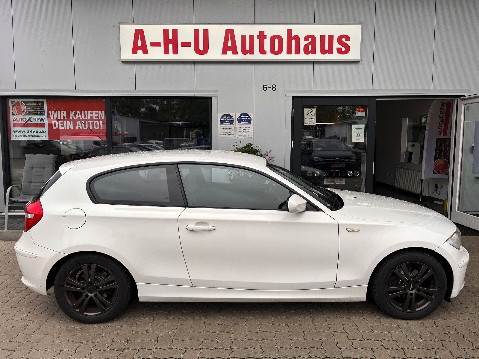 Fahrzeugabbildung BMW 116 Baureihe 1 Lim. 116d