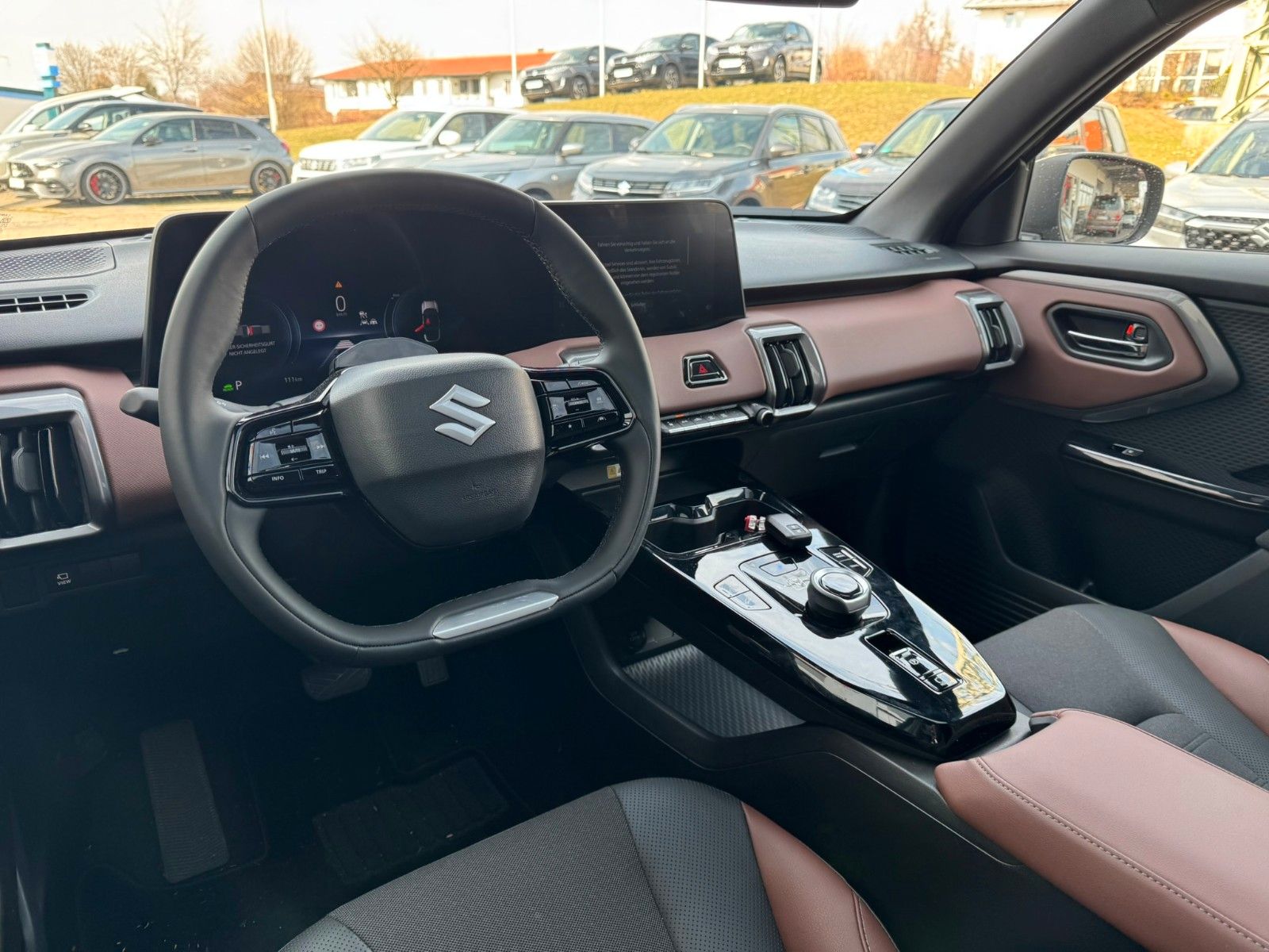 Suzuki e Vitara - Bild 16
