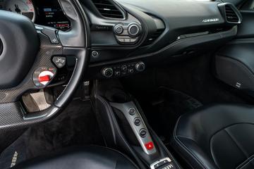 2015 Ferrari 488 GTB 缩略图 41
