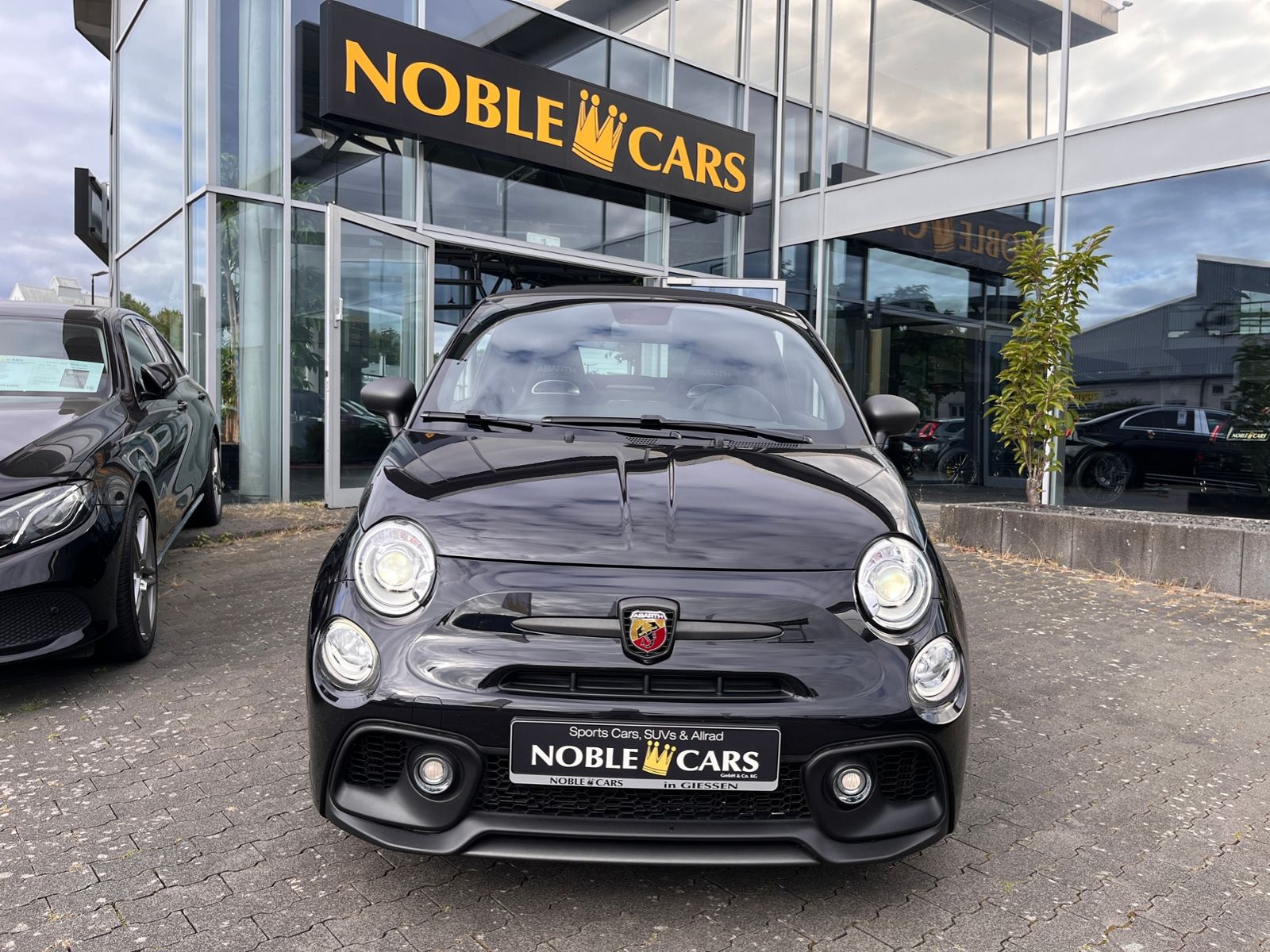 Fahrzeugabbildung Abarth 595C Competizione XENON NAVI ALU