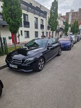 Mercedes-Benz E 200 d Autom. - 8 Fachbereift Alufelgen  - Mercedes-Benz: Alufelgen
